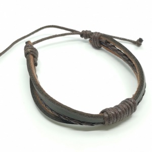 Náramek kožený hnědý 06